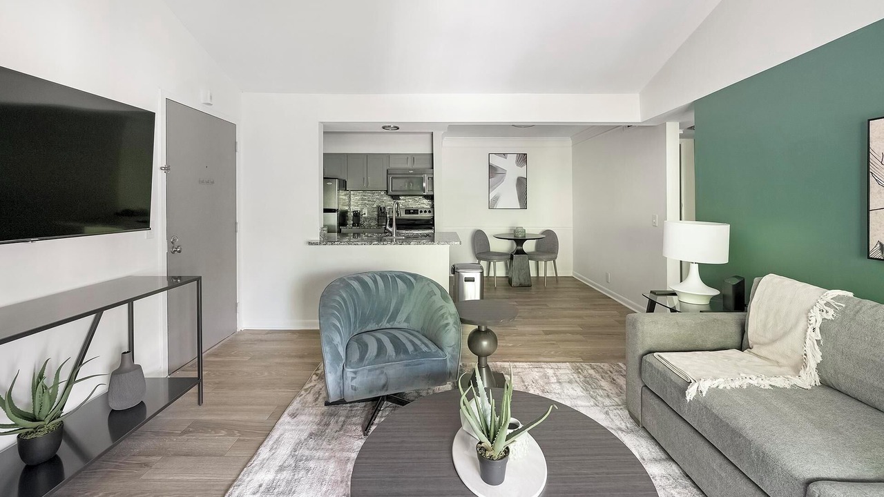 Photo of Livingroom in Green Hills