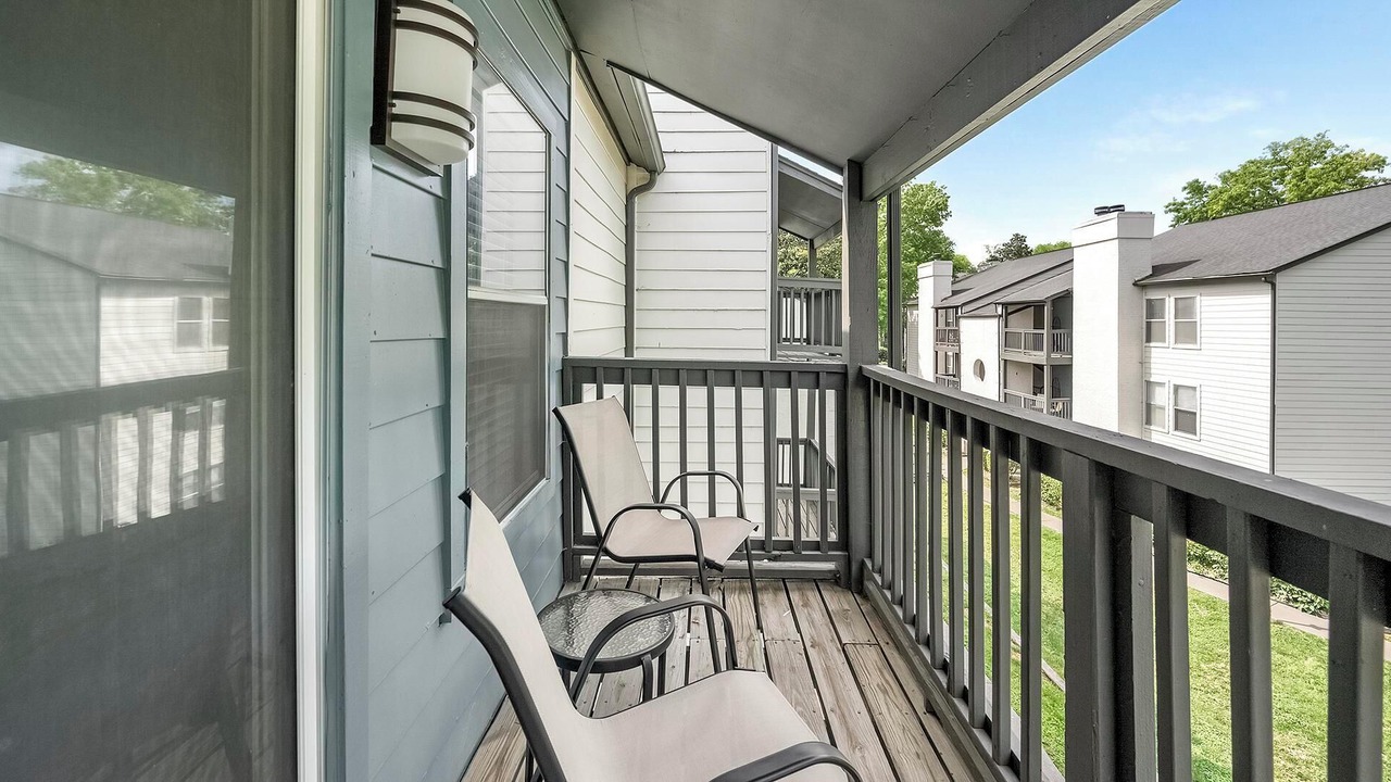 Photo of Outdoor in Green Hills