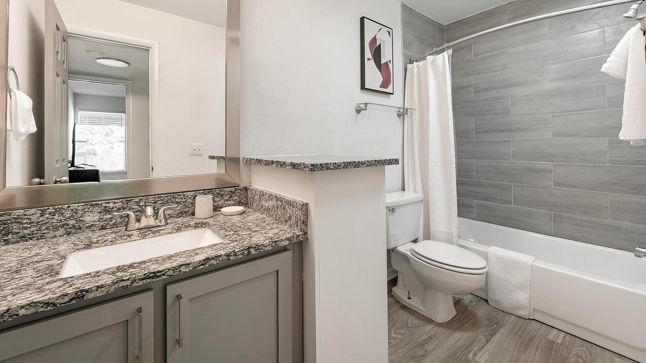 Photo of Bathroom in Green Hills