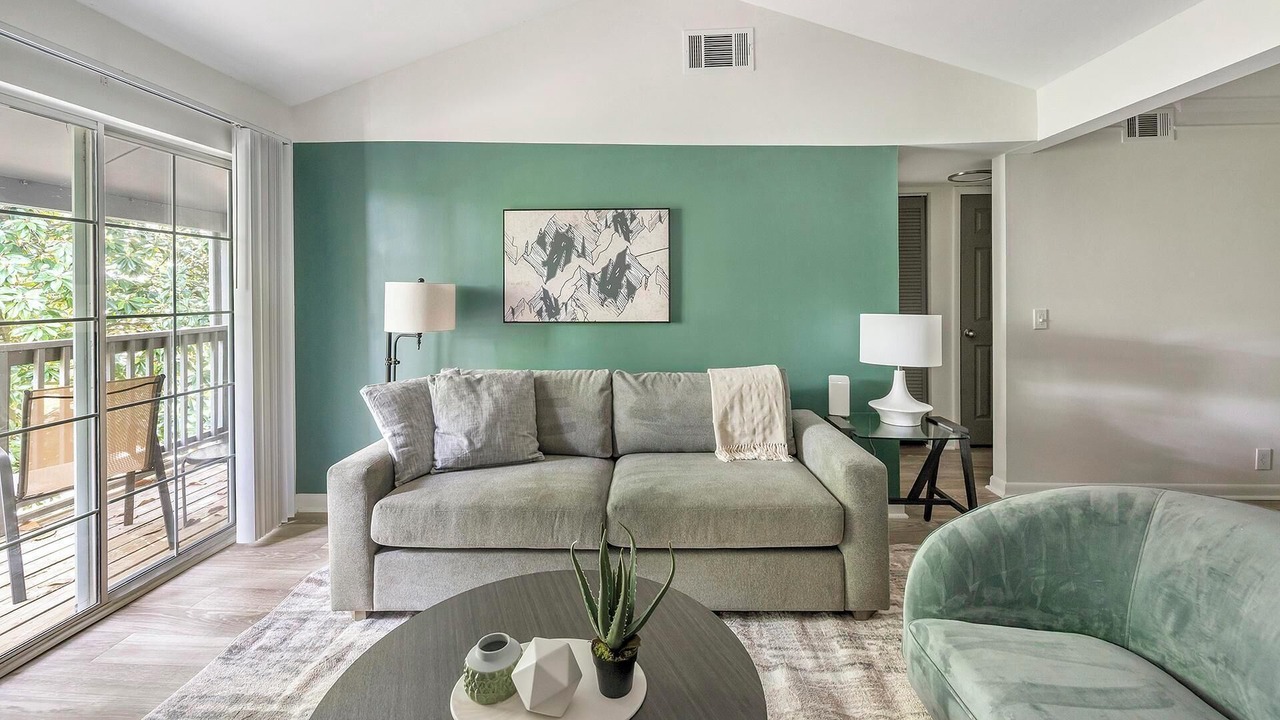 Photo of Livingroom in Green Hills