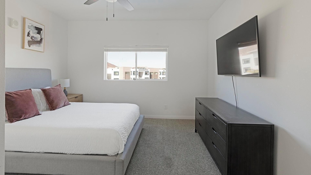Photo of Bedroom in Townsite