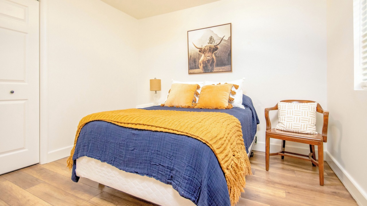 Photo of Bedroom in Ashley Oaks