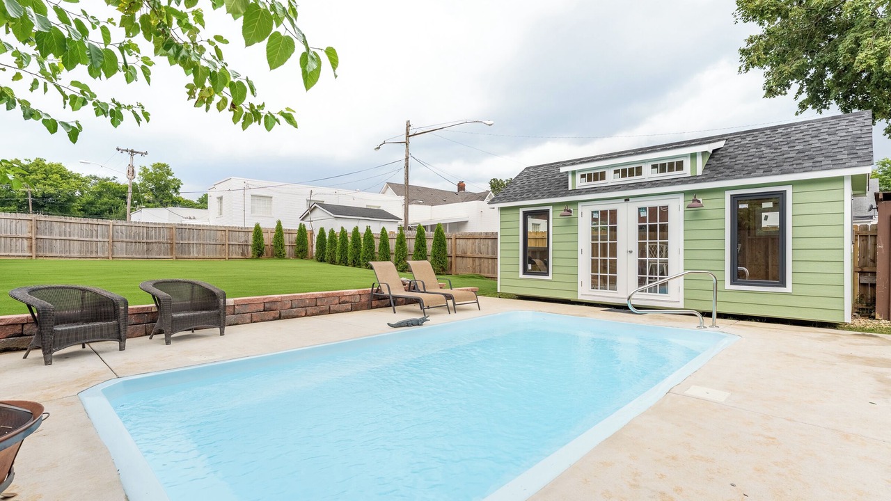 Photo of Outdoor in East Hill