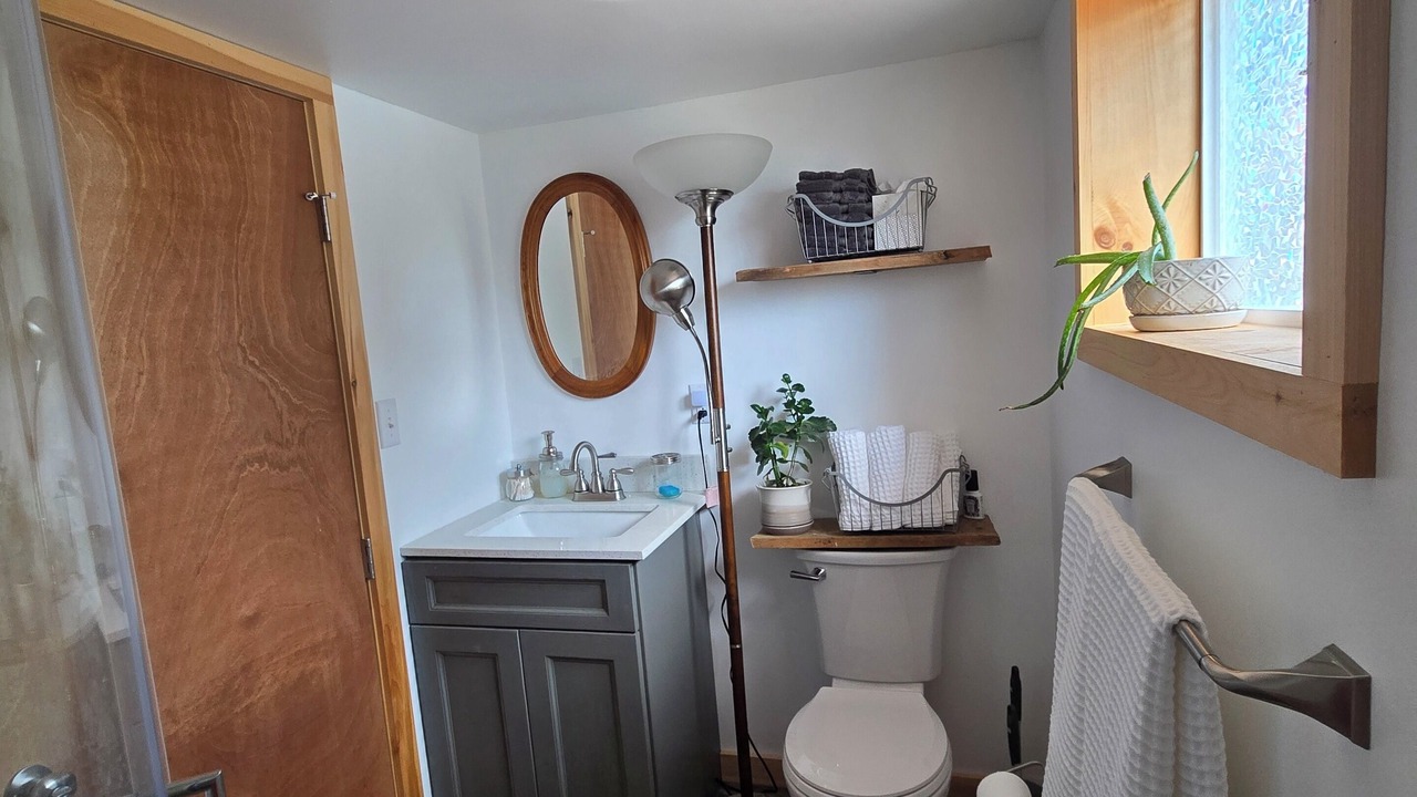 Photo of Bathroom in Salunga