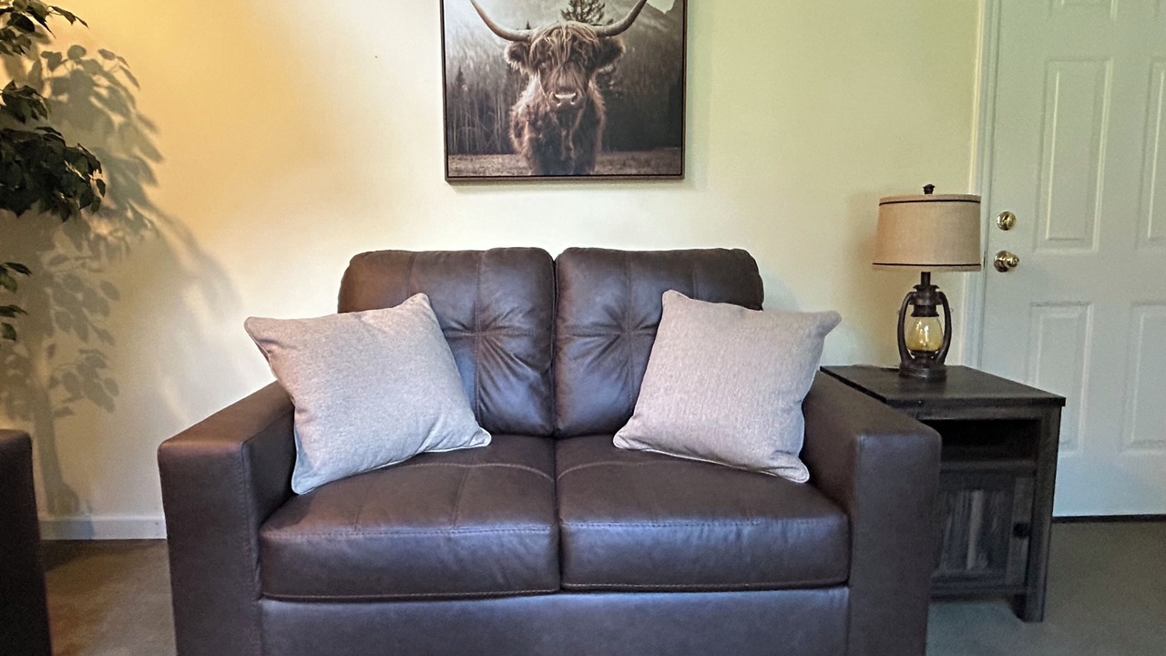 Photo of Livingroom in Tallassee