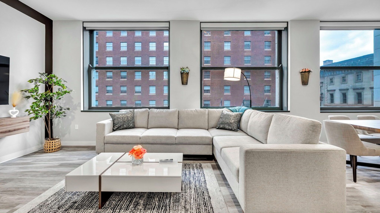 Photo of Livingroom in Gateway District