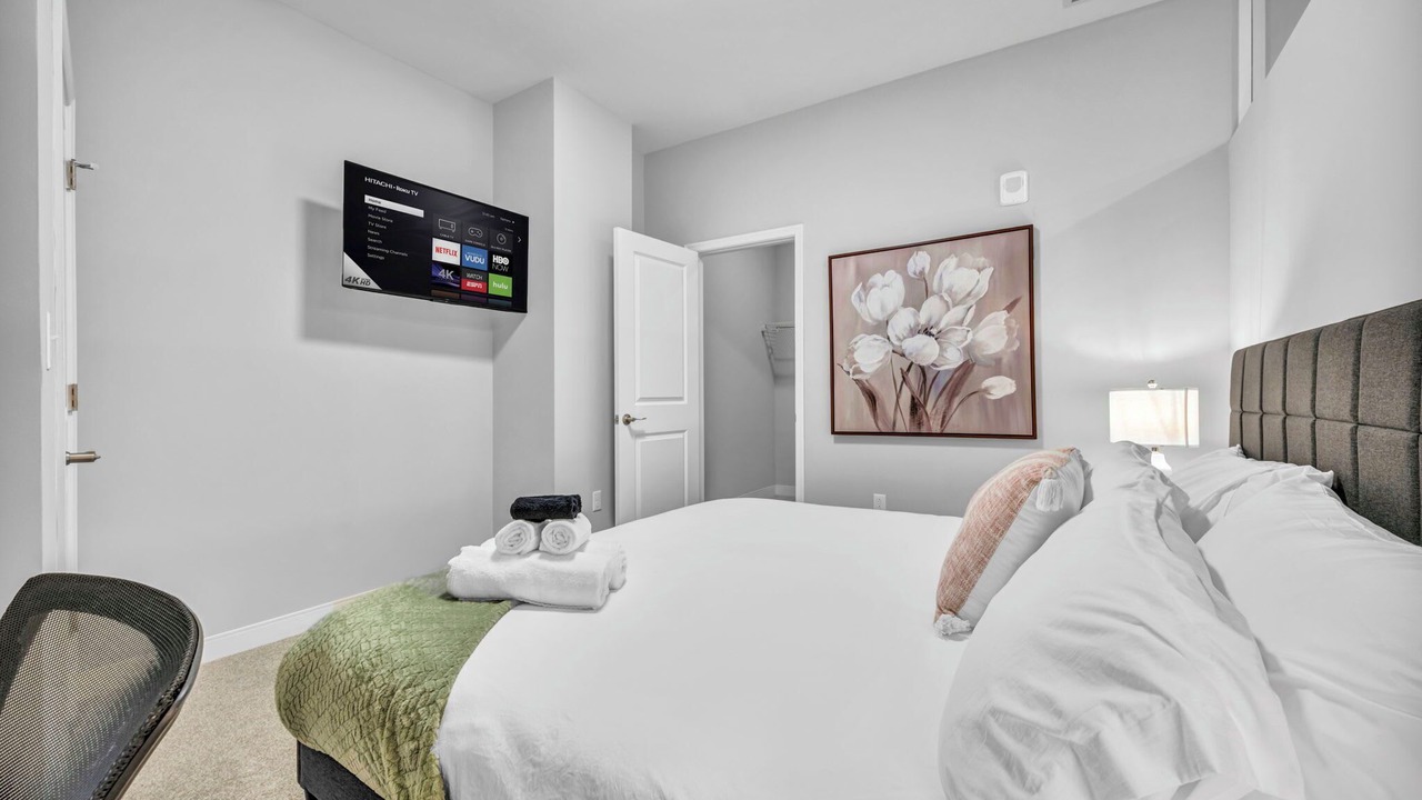 Photo of Bedroom in Gateway District