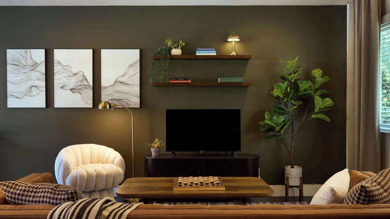 Photo of Livingroom in Hollywood Hills