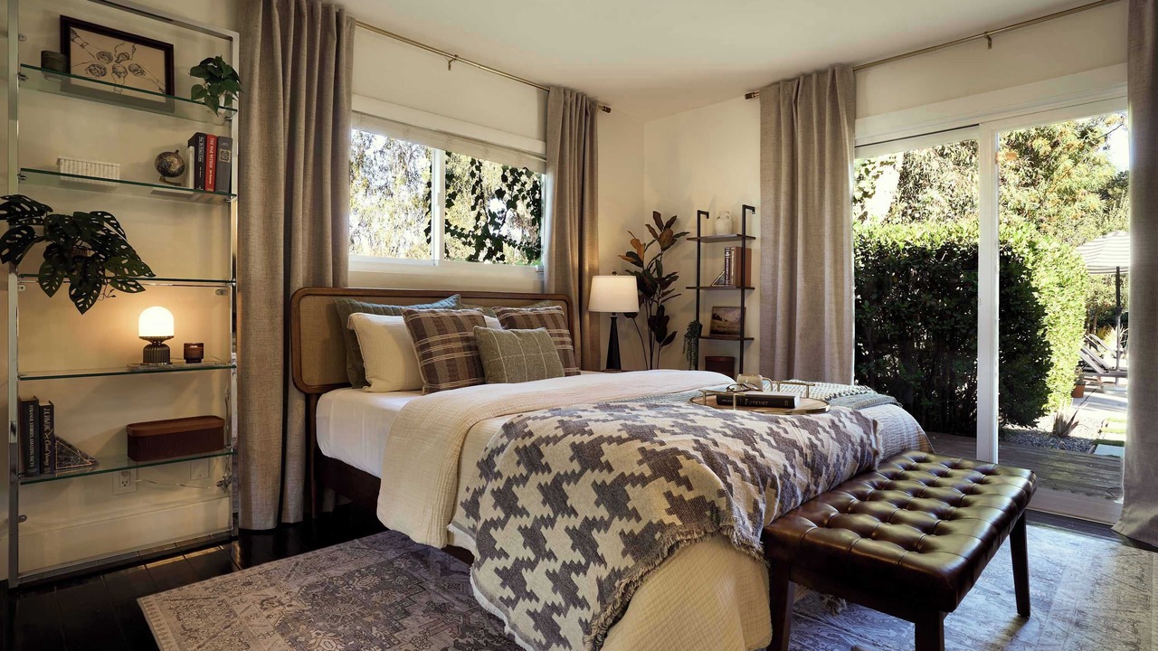Photo of Bedroom in Hollywood Hills