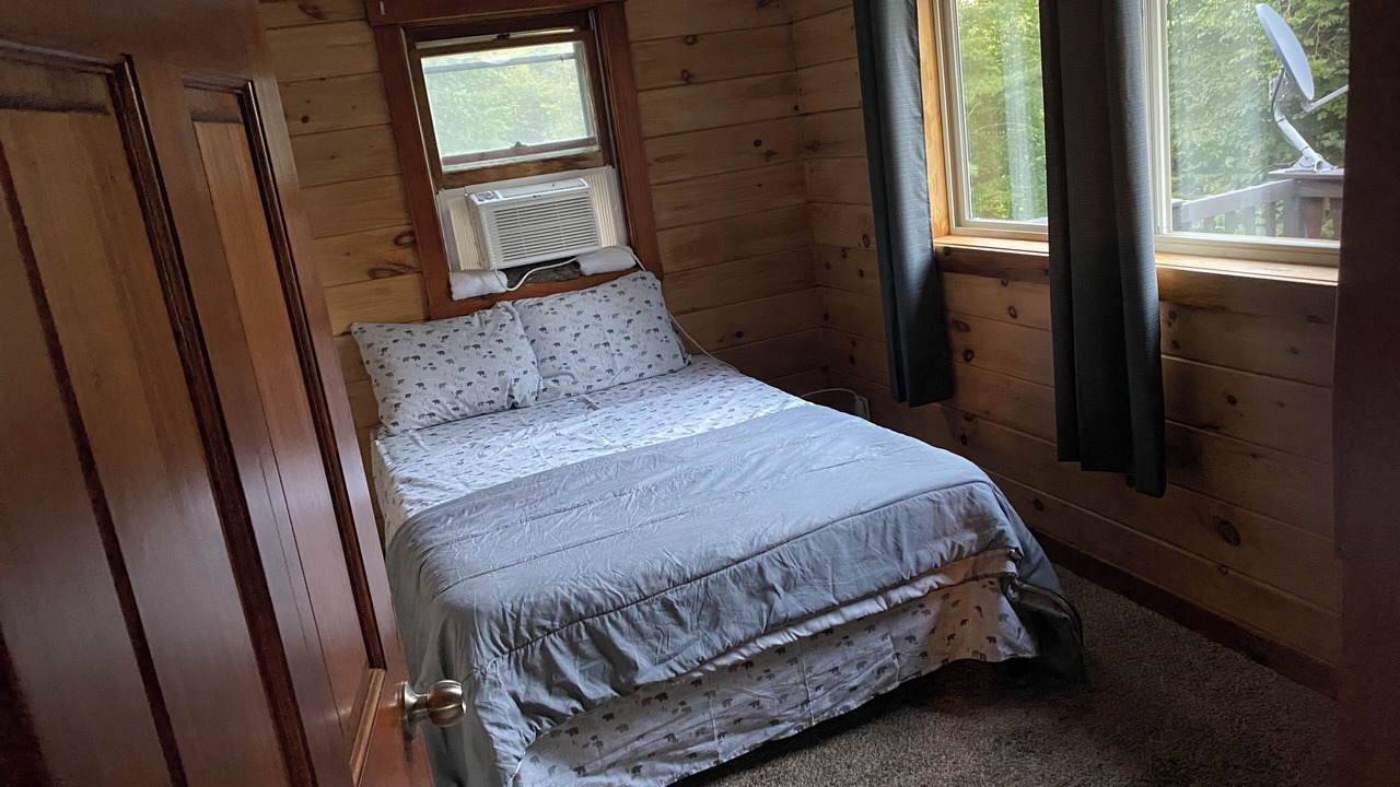 Photo of Bedroom in Day
