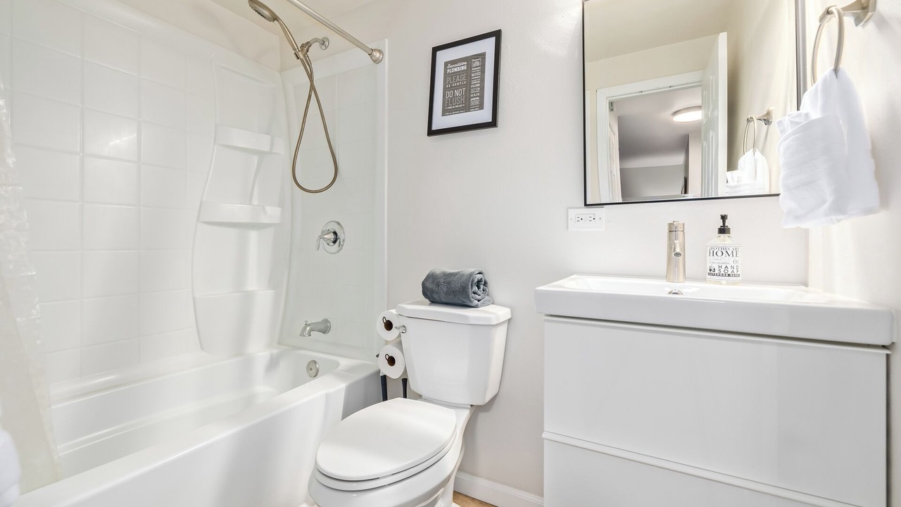Photo of Bathroom in Cheesman Park