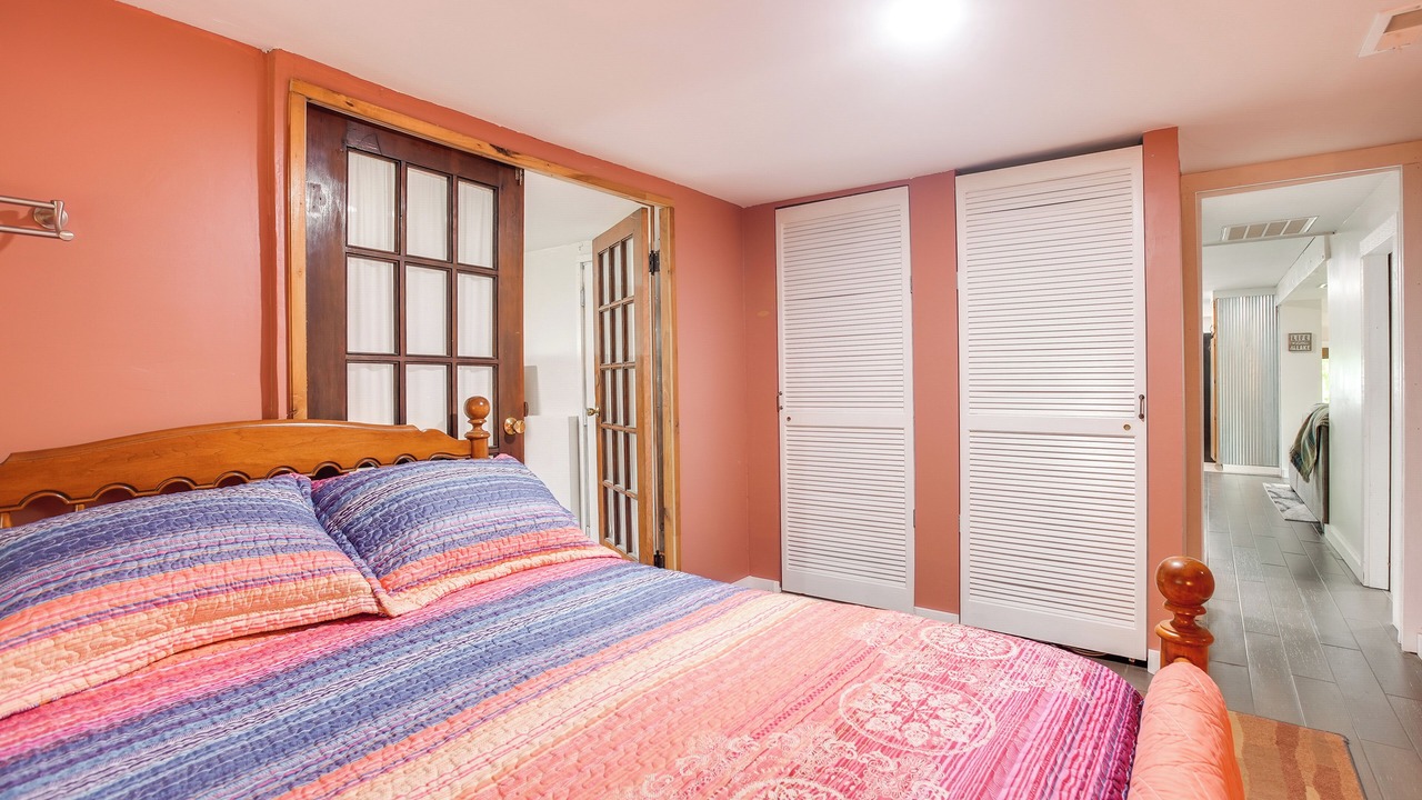 Photo of Bedroom in Glouster