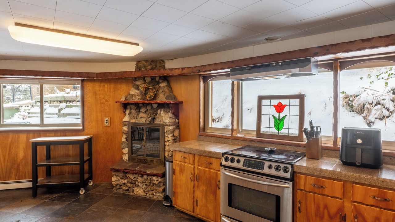 Photo of Kitchen in Golden