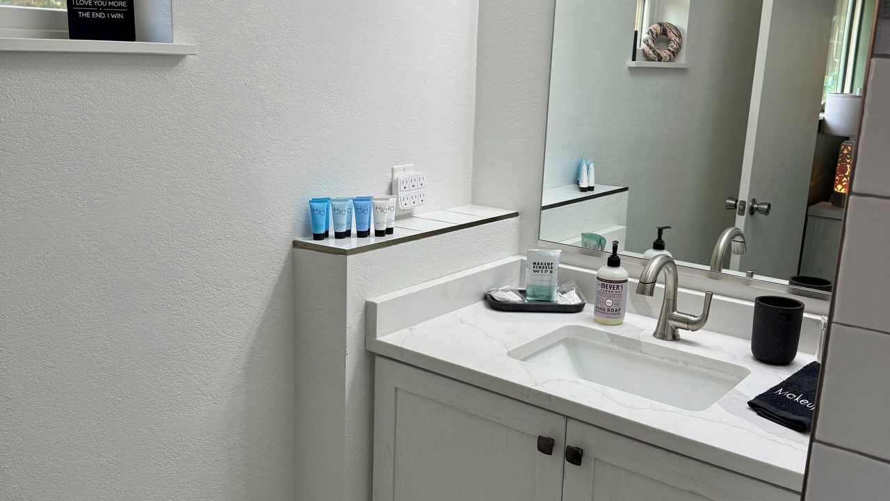 Photo of Bathroom in Palisade