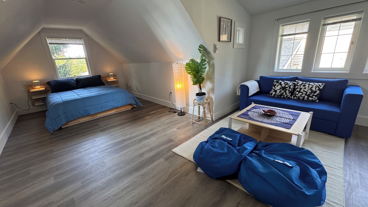 Photo of Bedroom in Lake City