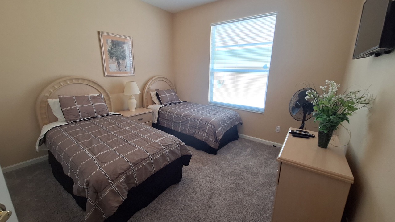 Photo of Bedroom in Orange Tree