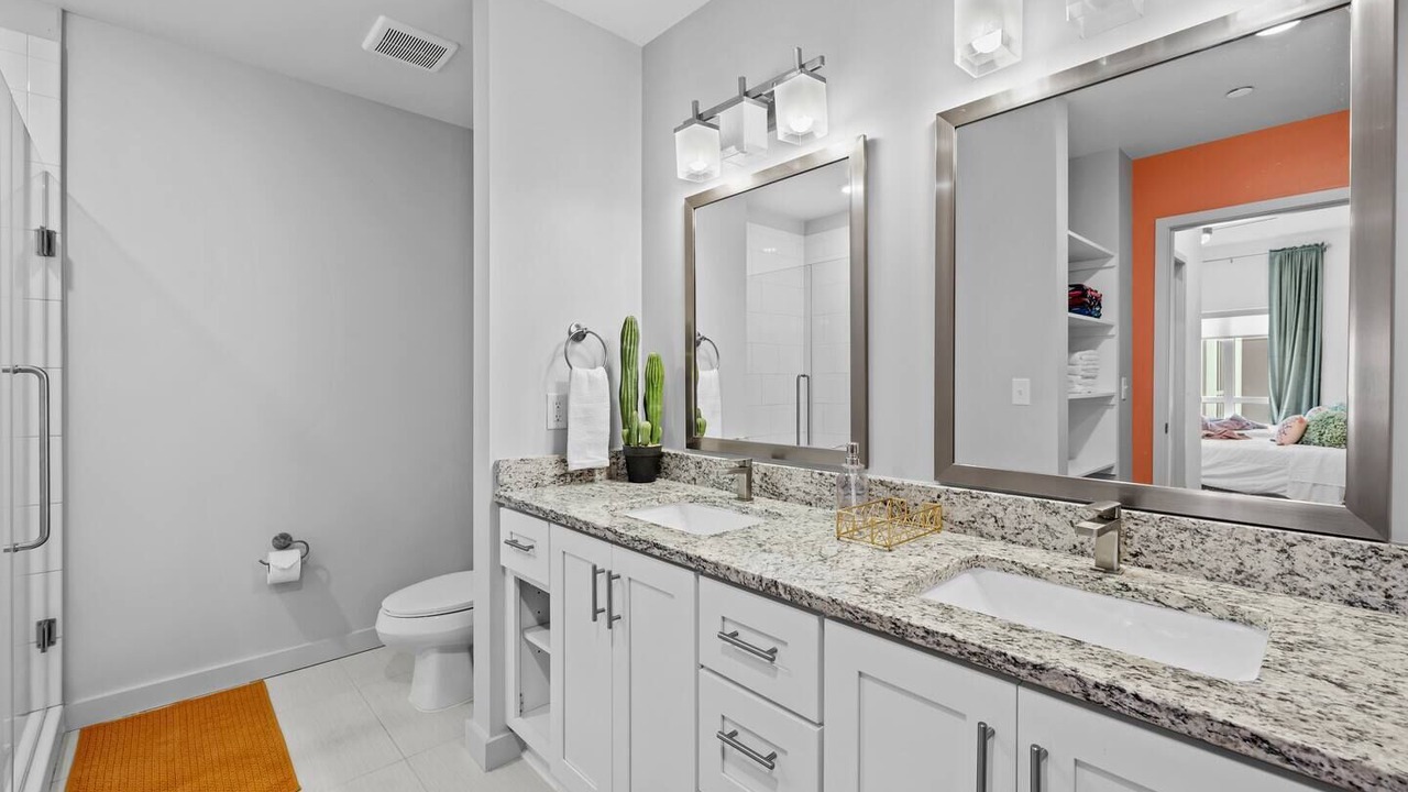 Photo of Bathroom in Sobro