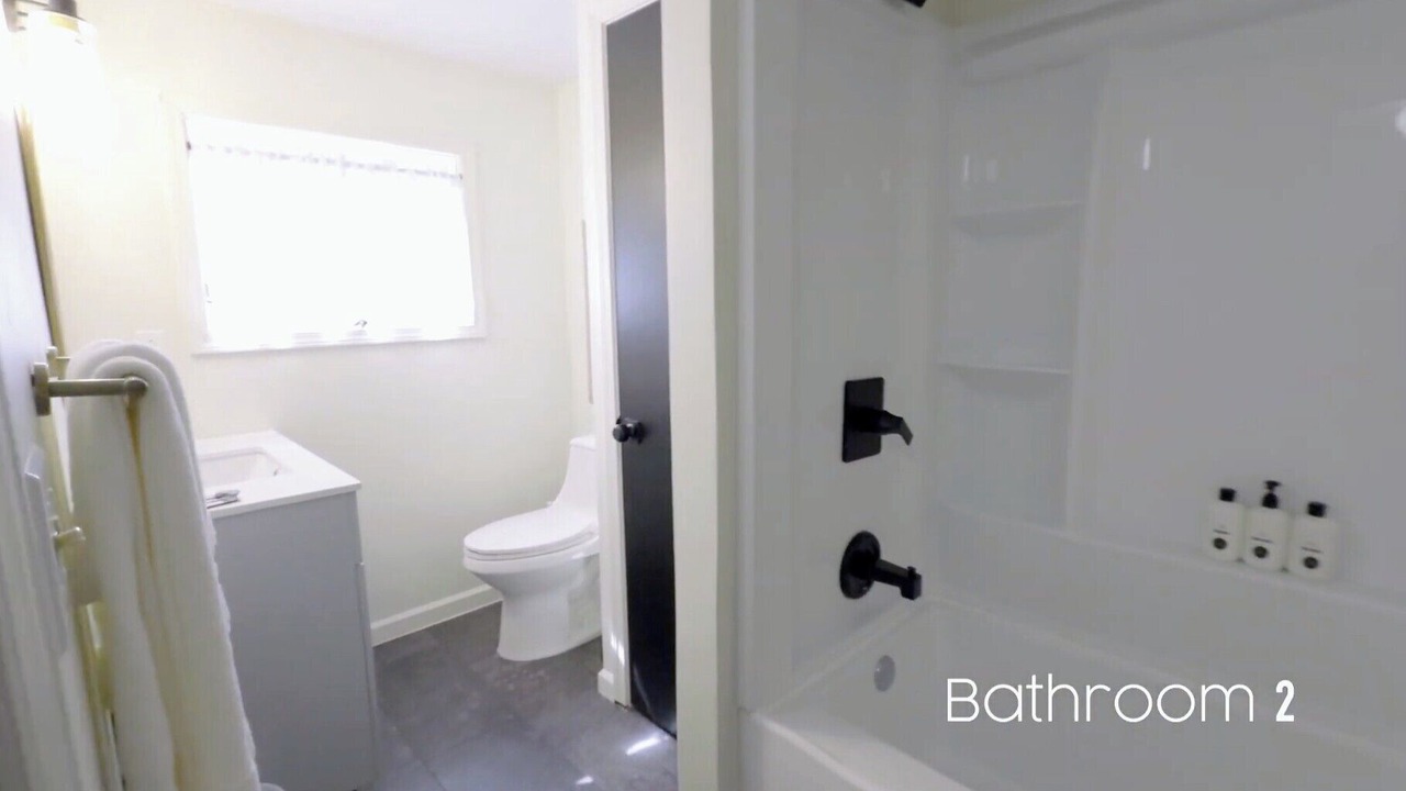 Photo of Bathroom in Madison-on-the-Lake