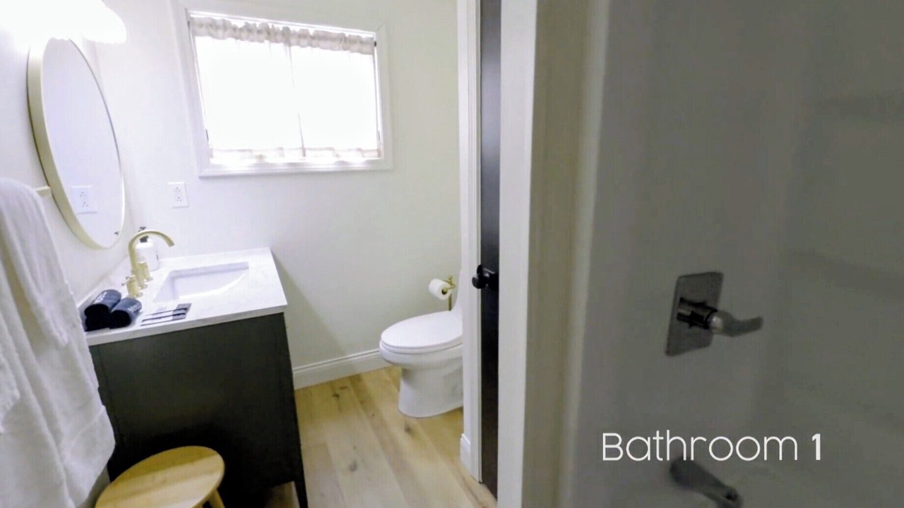 Photo of Bathroom in Madison-on-the-Lake