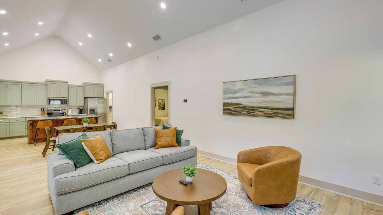 Photo of Livingroom in Millbrook