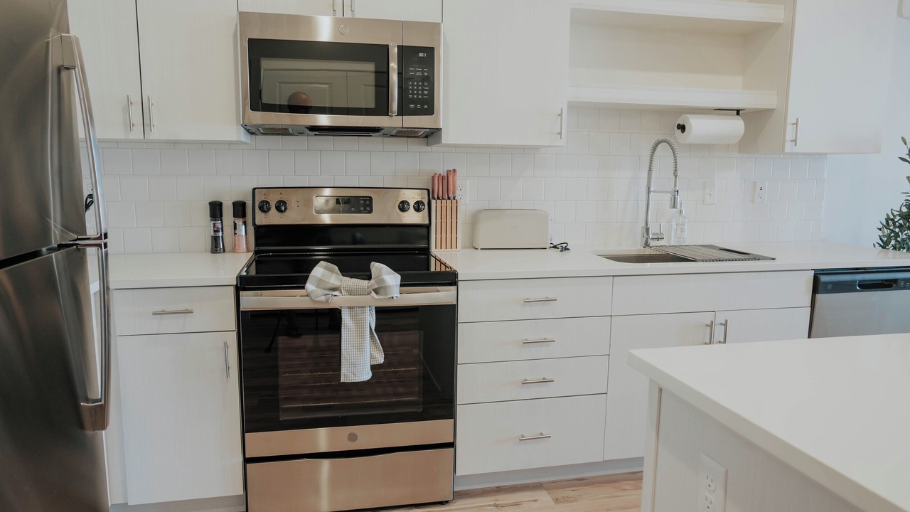 Photo of Kitchen in People's Freeway