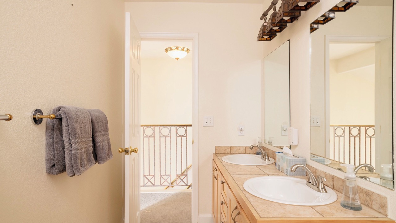Photo of Bathroom in Curtis Park