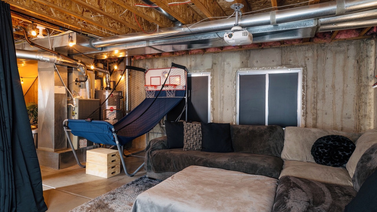 Photo of Bedroom in Curtis Park