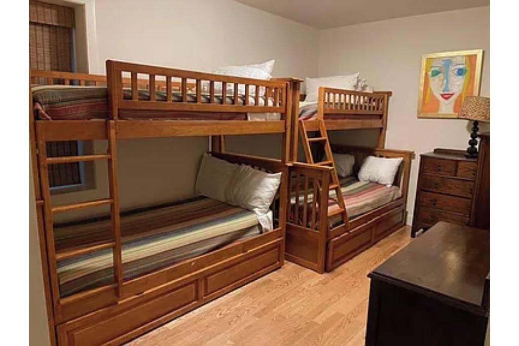 Photo of Bedroom in Central Boulder