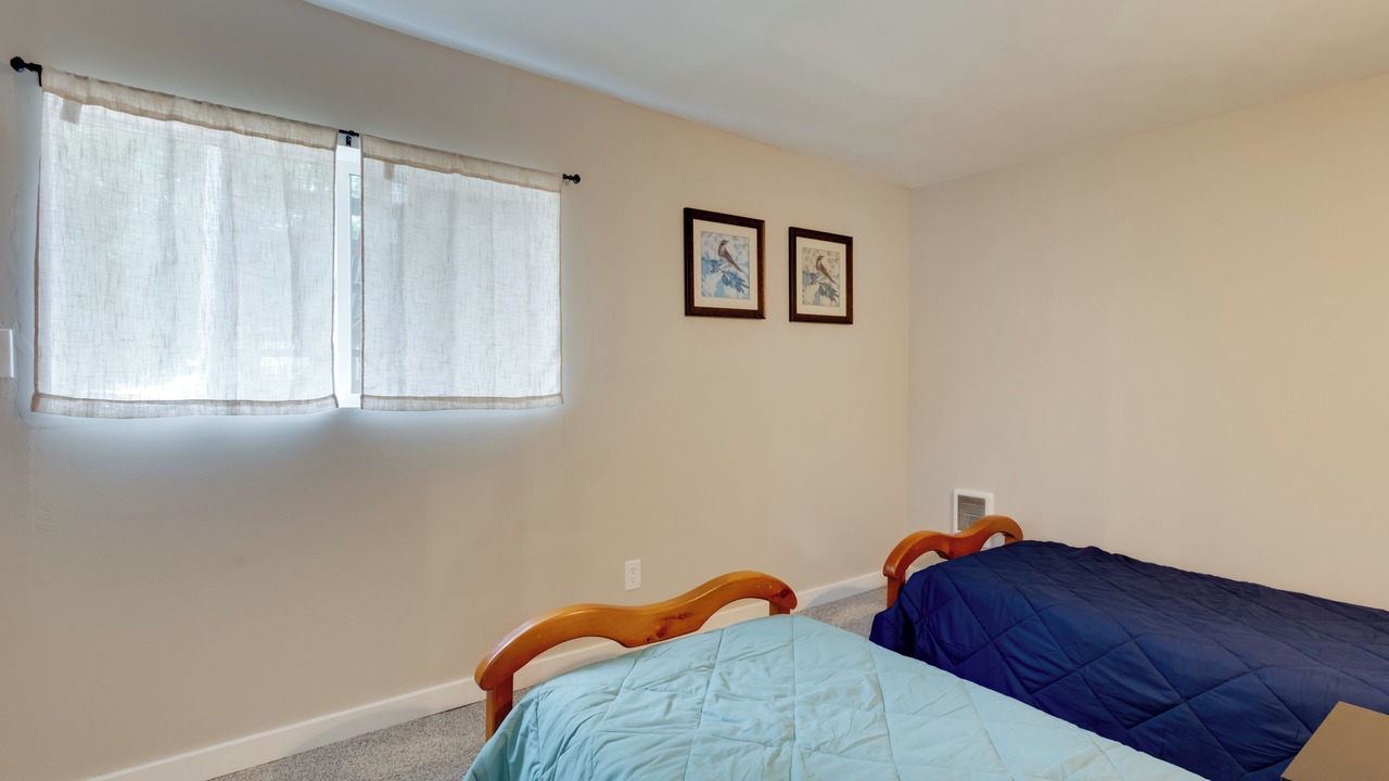 Photo of Bedroom in Warrenton