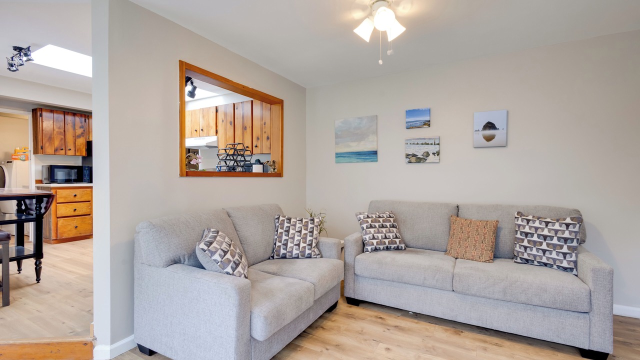 Photo of Livingroom in Warrenton