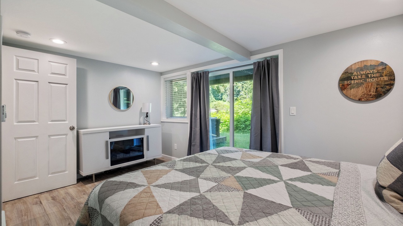 Photo of Bedroom in Gold Bar