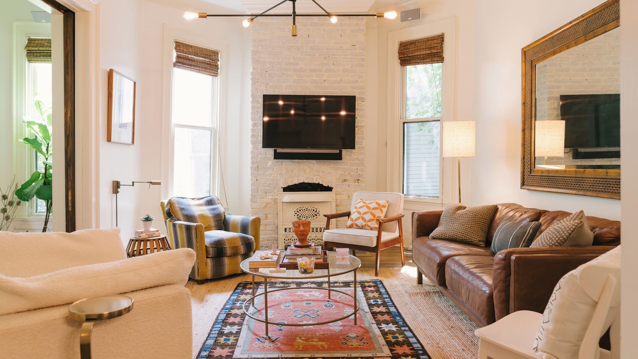 Photo of Livingroom in Five Points