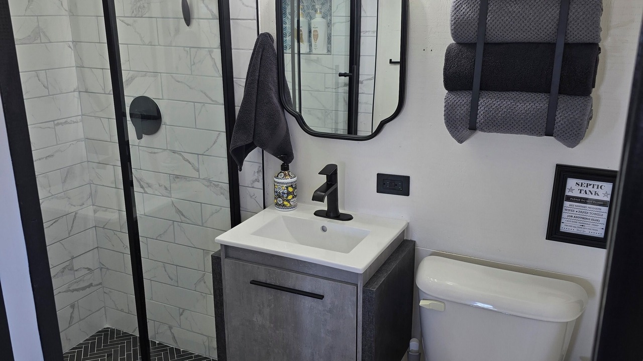 Photo of Bathroom in La Grange