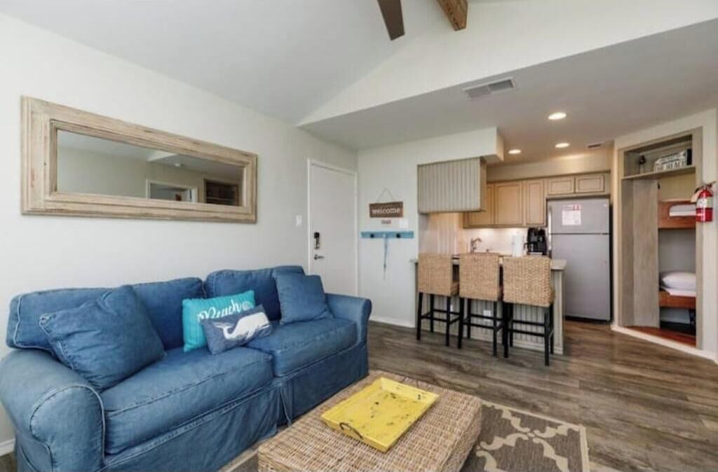 Photo of Livingroom in Corpus Christi
