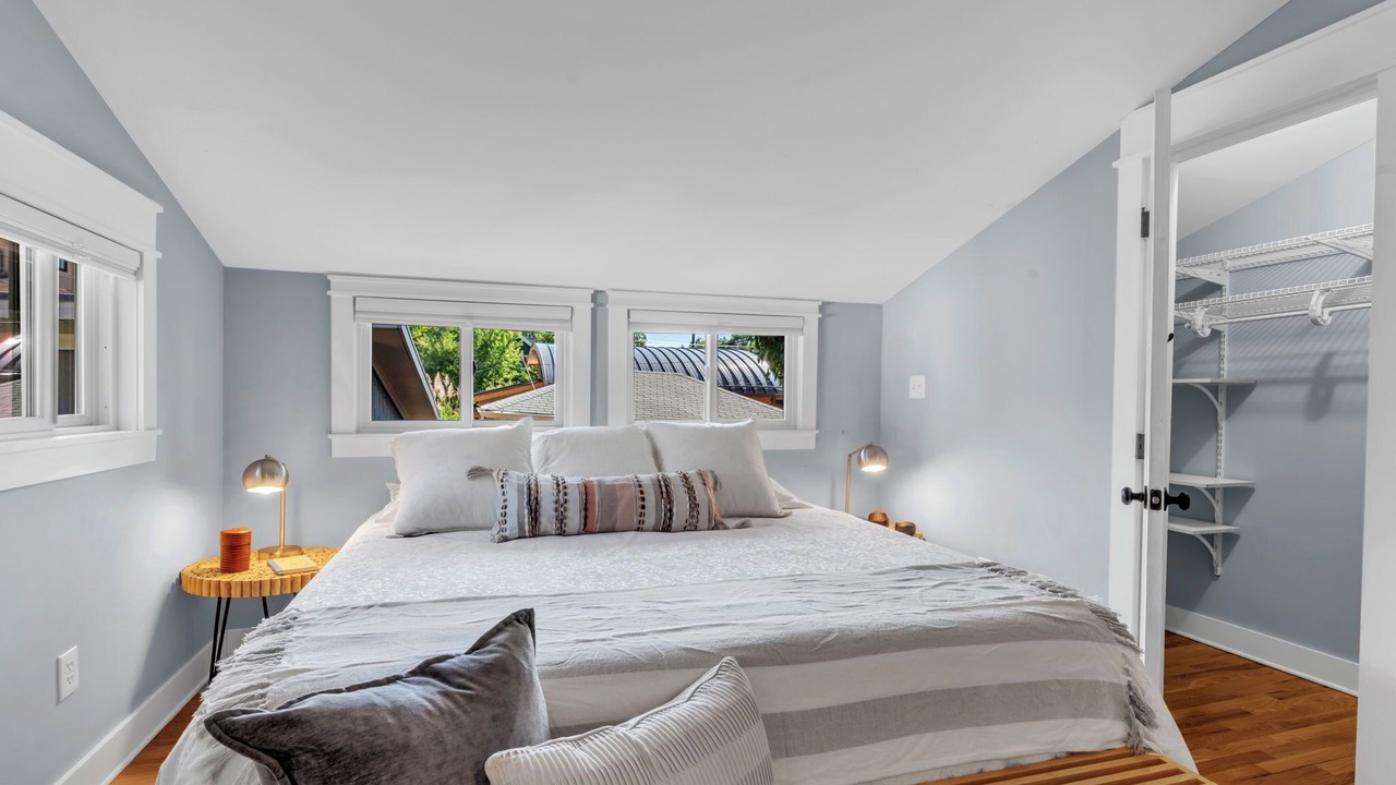 Photo of Bedroom in Whittier