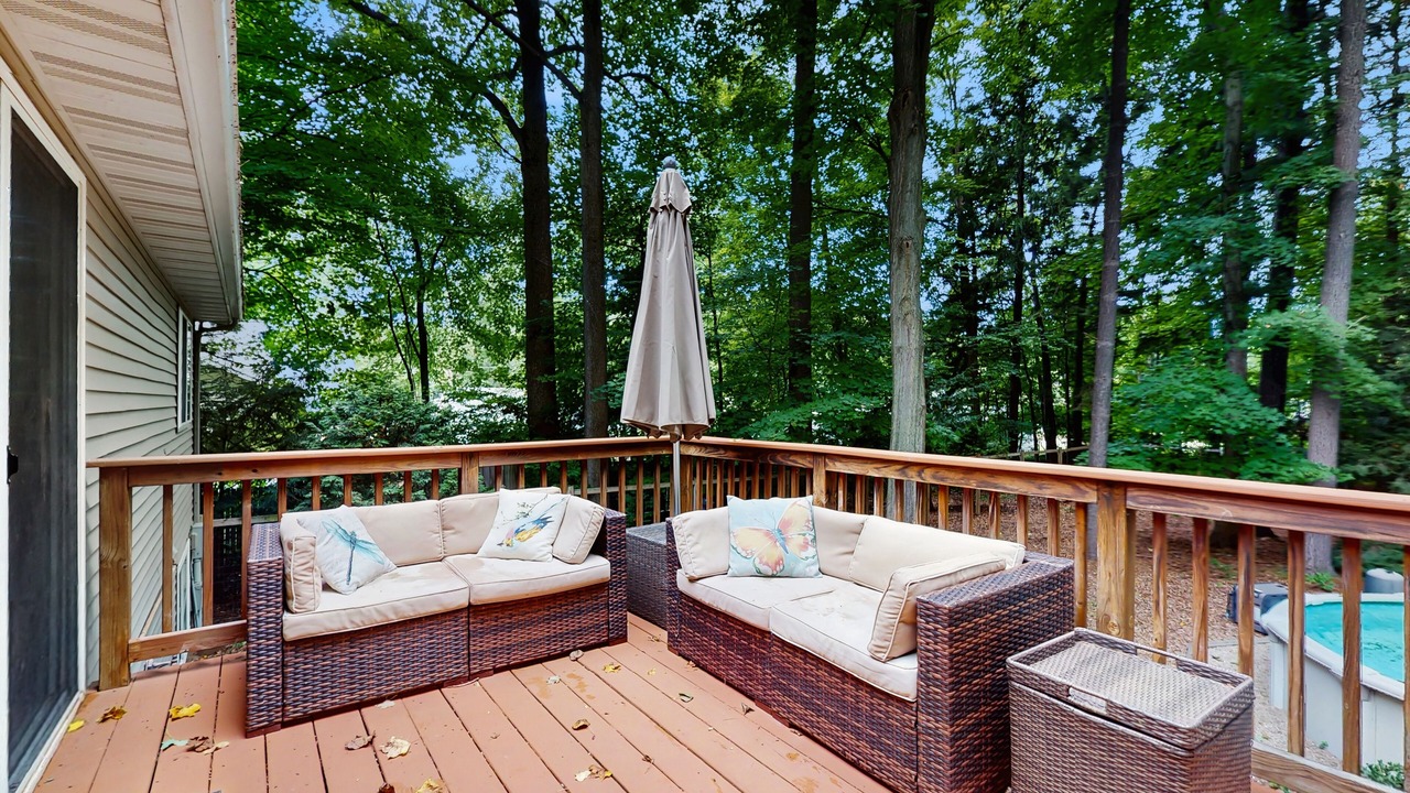 Photo of Patio Balcony in Shorewood-Tower Hills-Harbert