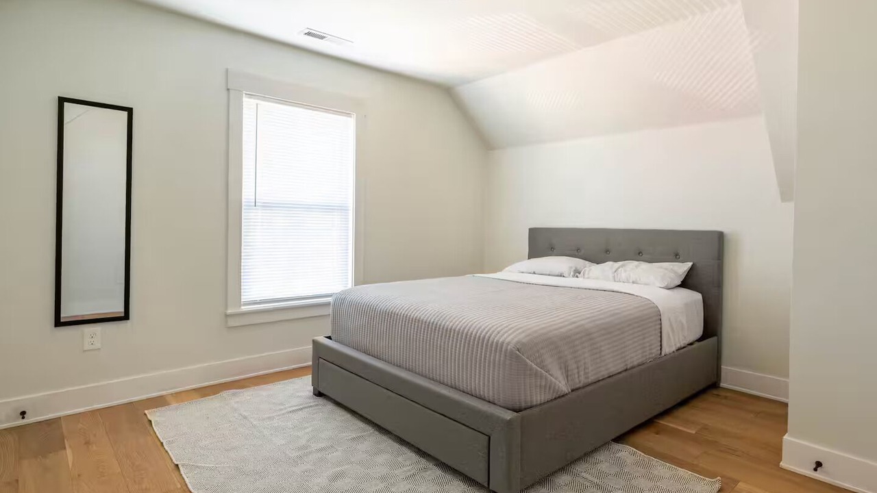 Photo of Bedroom in Hough