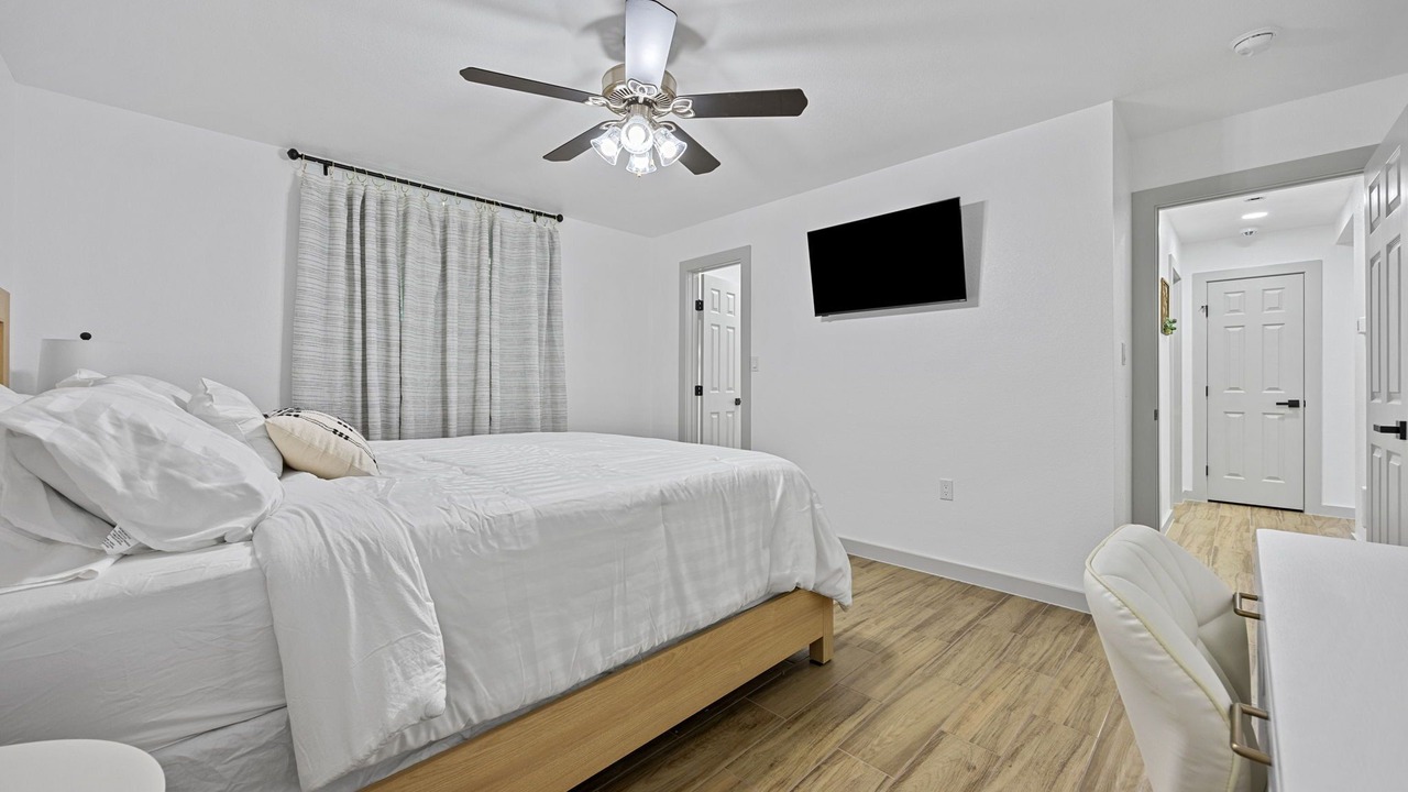 Photo of Bedroom in Parker Lane