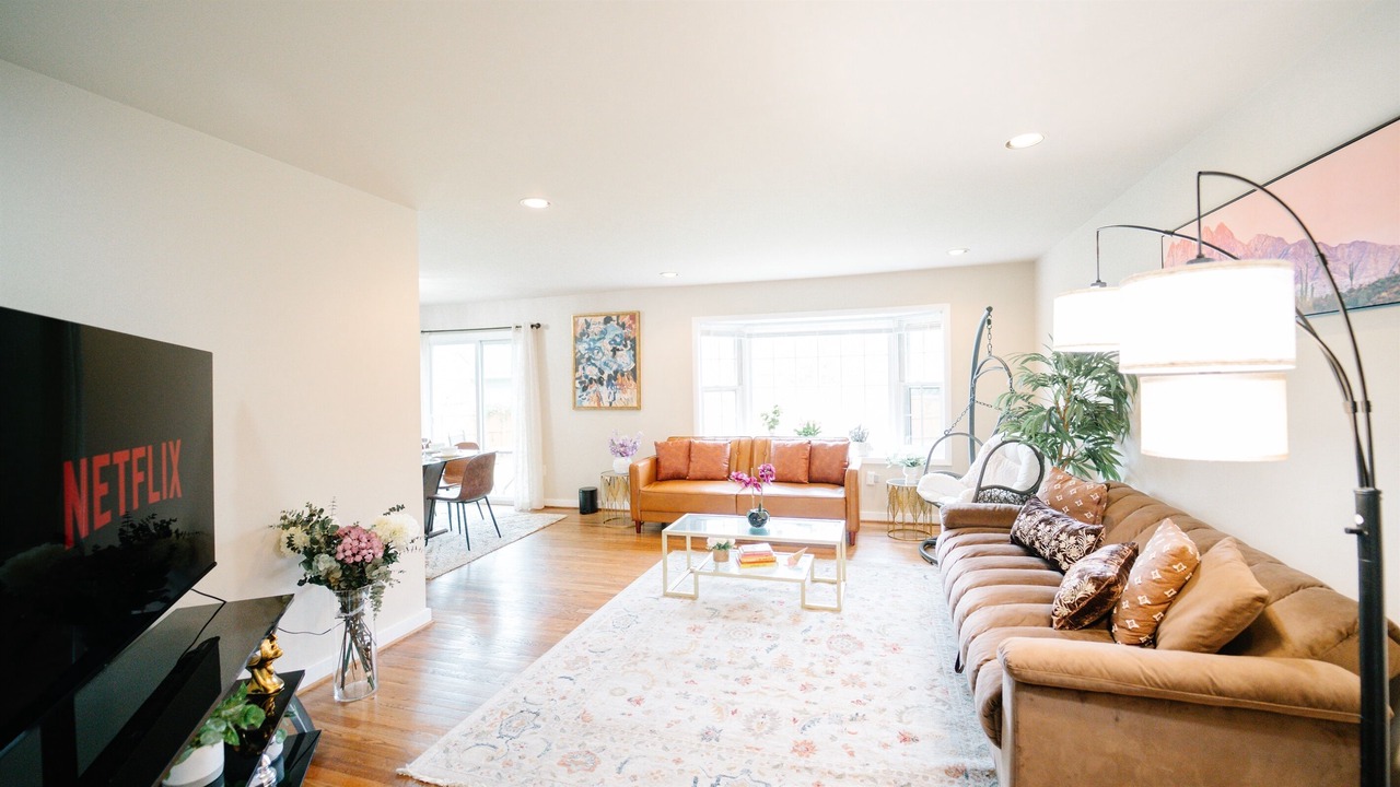 Photo of Livingroom in Oxon Hill
