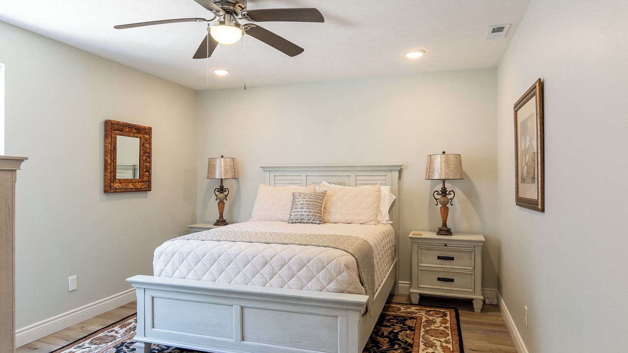 Photo of Bedroom in Ozark