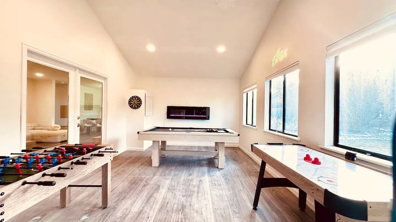 Photo of Bedroom in Castlewood