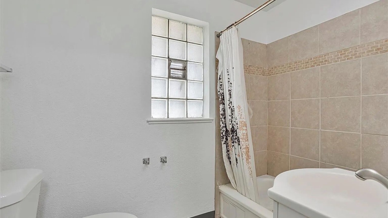 Photo of Bathroom in Whittier
