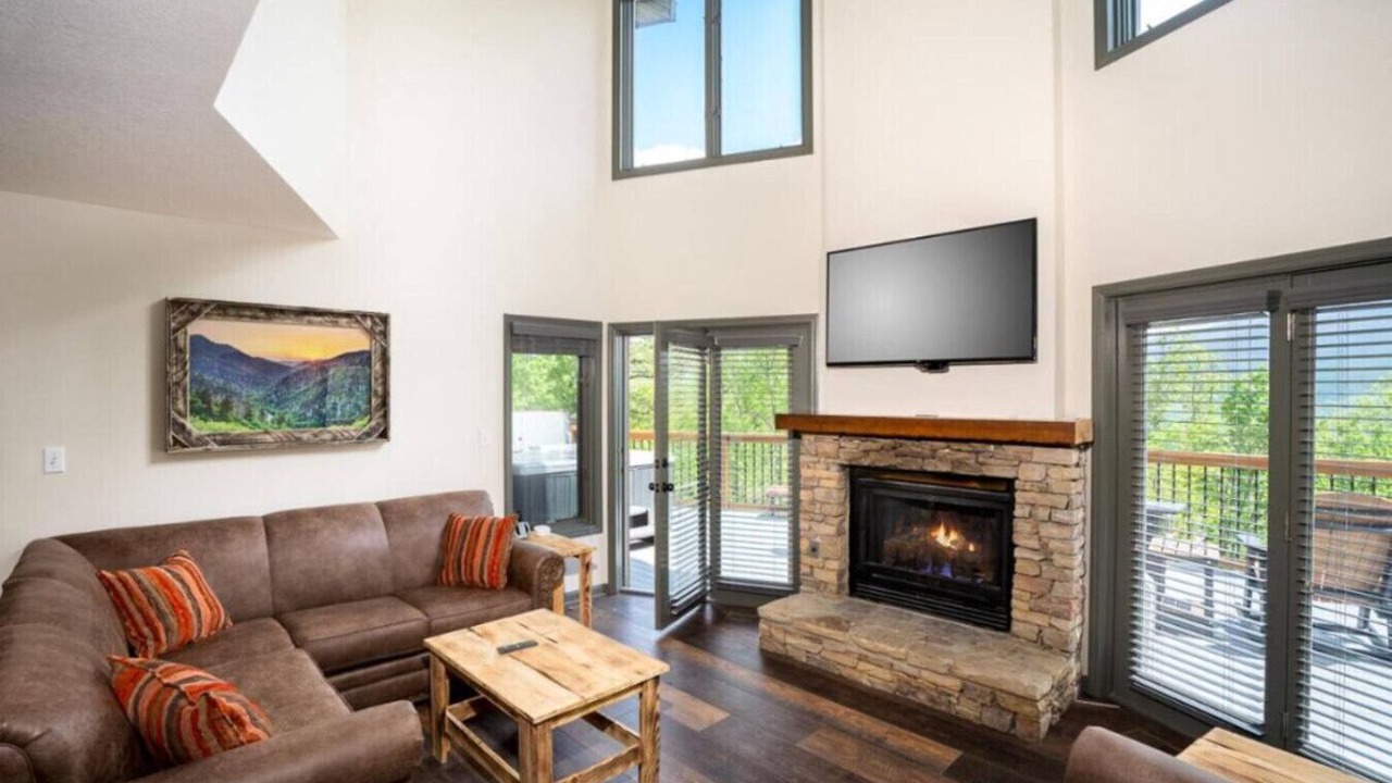 Photo of Livingroom in Gatlinburg