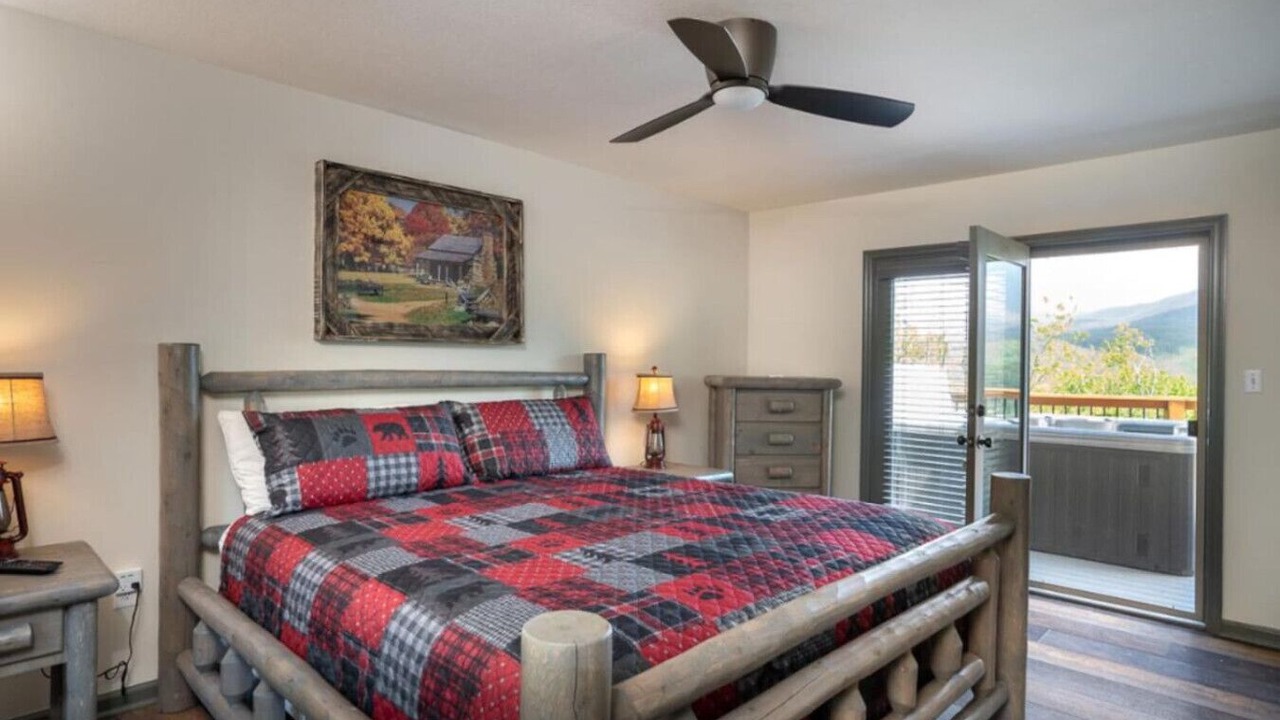 Photo of Bedroom in Gatlinburg