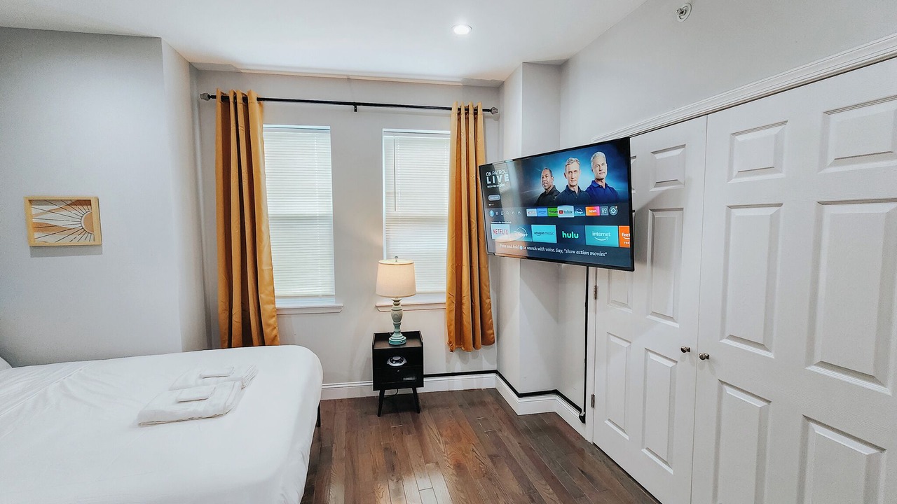 Photo of Bedroom in Center City