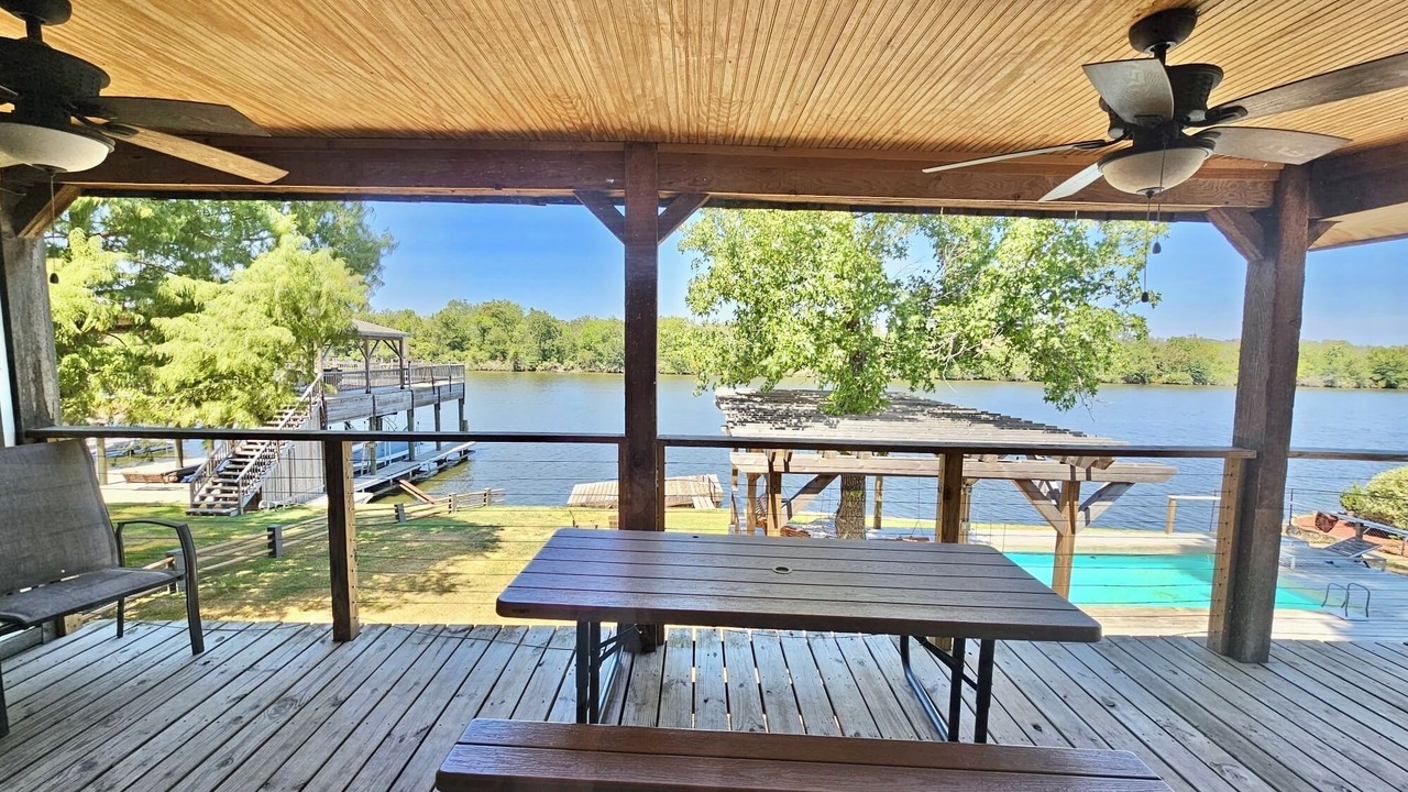 Photo of Outdoor in Barrett