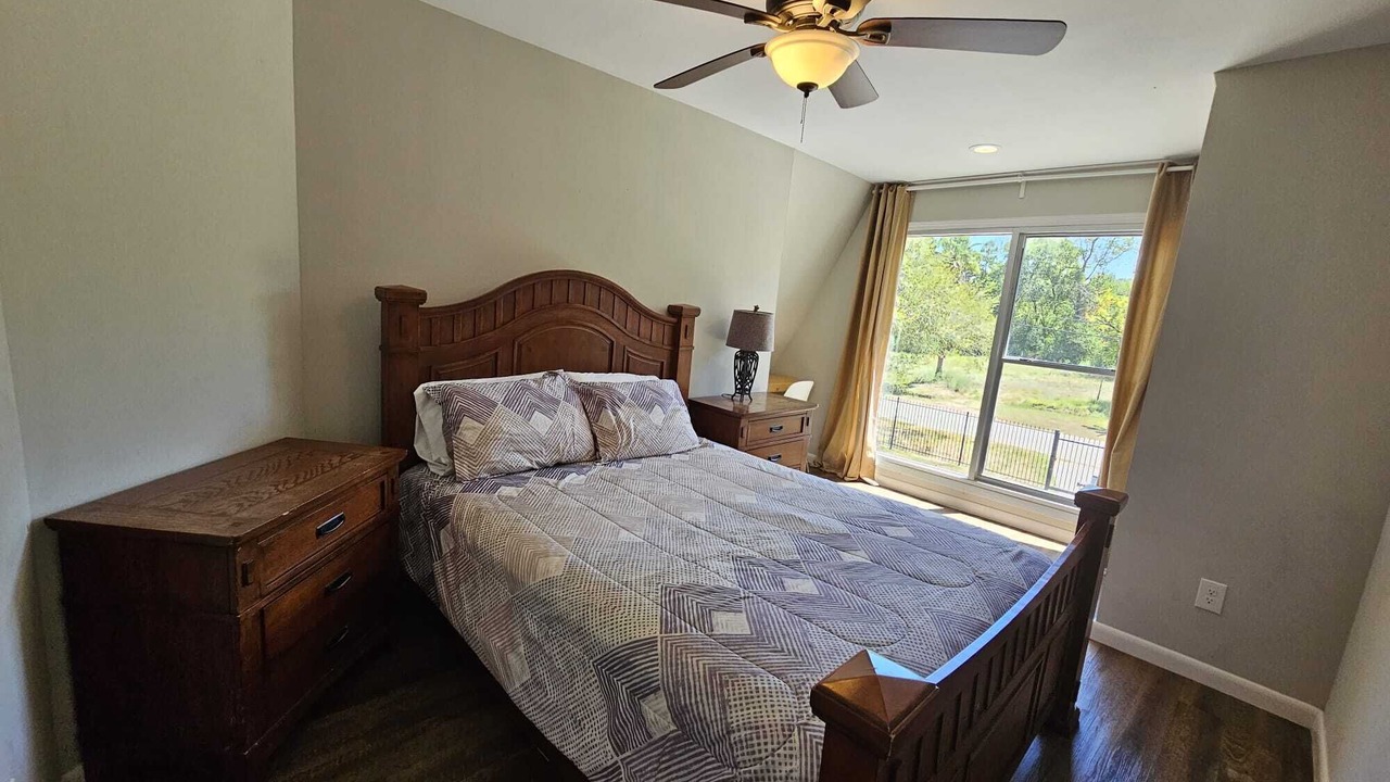 Photo of Bedroom in Barrett