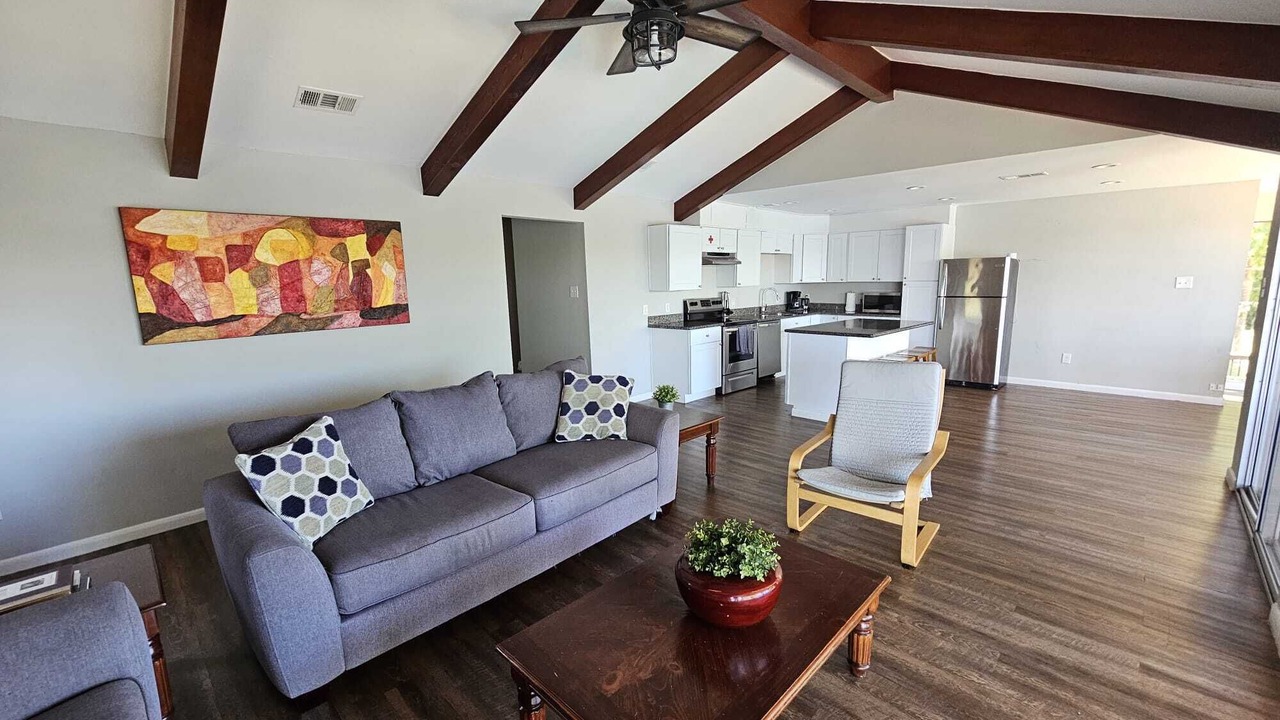 Photo of Livingroom in Barrett