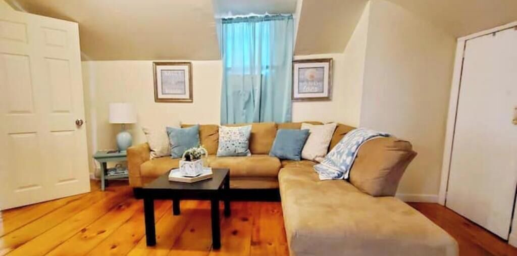 Photo of Livingroom in North Weymouth