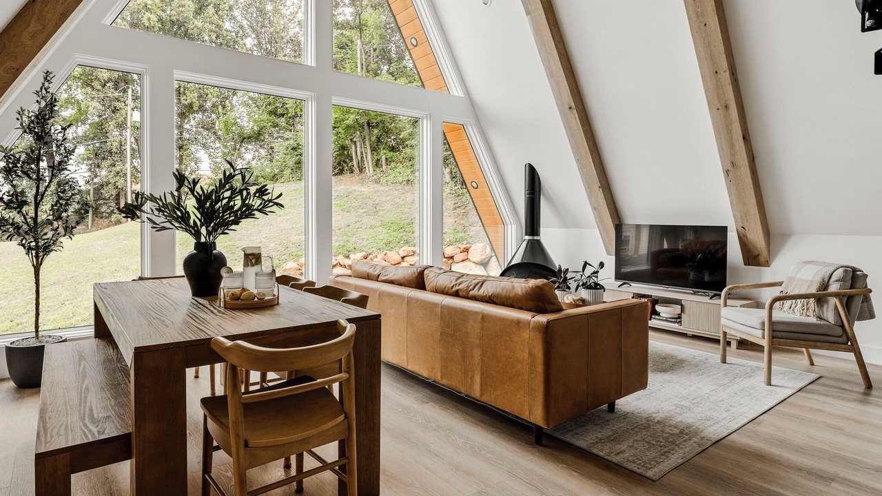 Photo of Livingroom in Adamstown